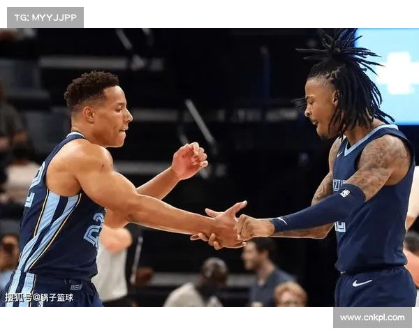 莫兰特复出后状态回暖，近五场比赛场均28分9助攻